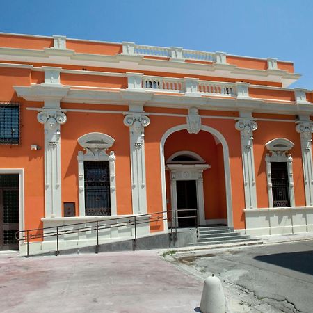 Bed and Breakfast Domus Salentina Leverano Exterior foto