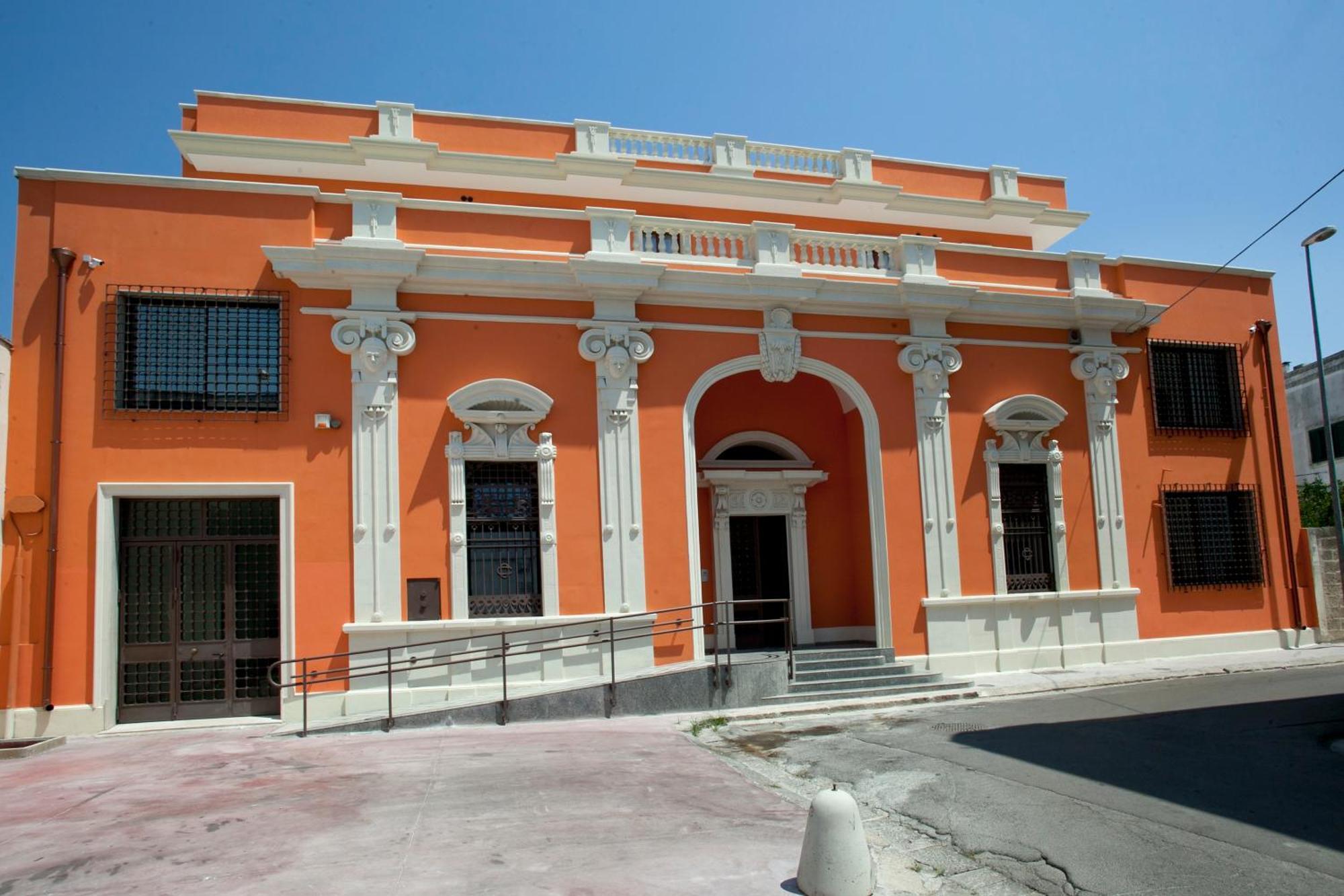 Bed and Breakfast Domus Salentina Leverano Exterior foto