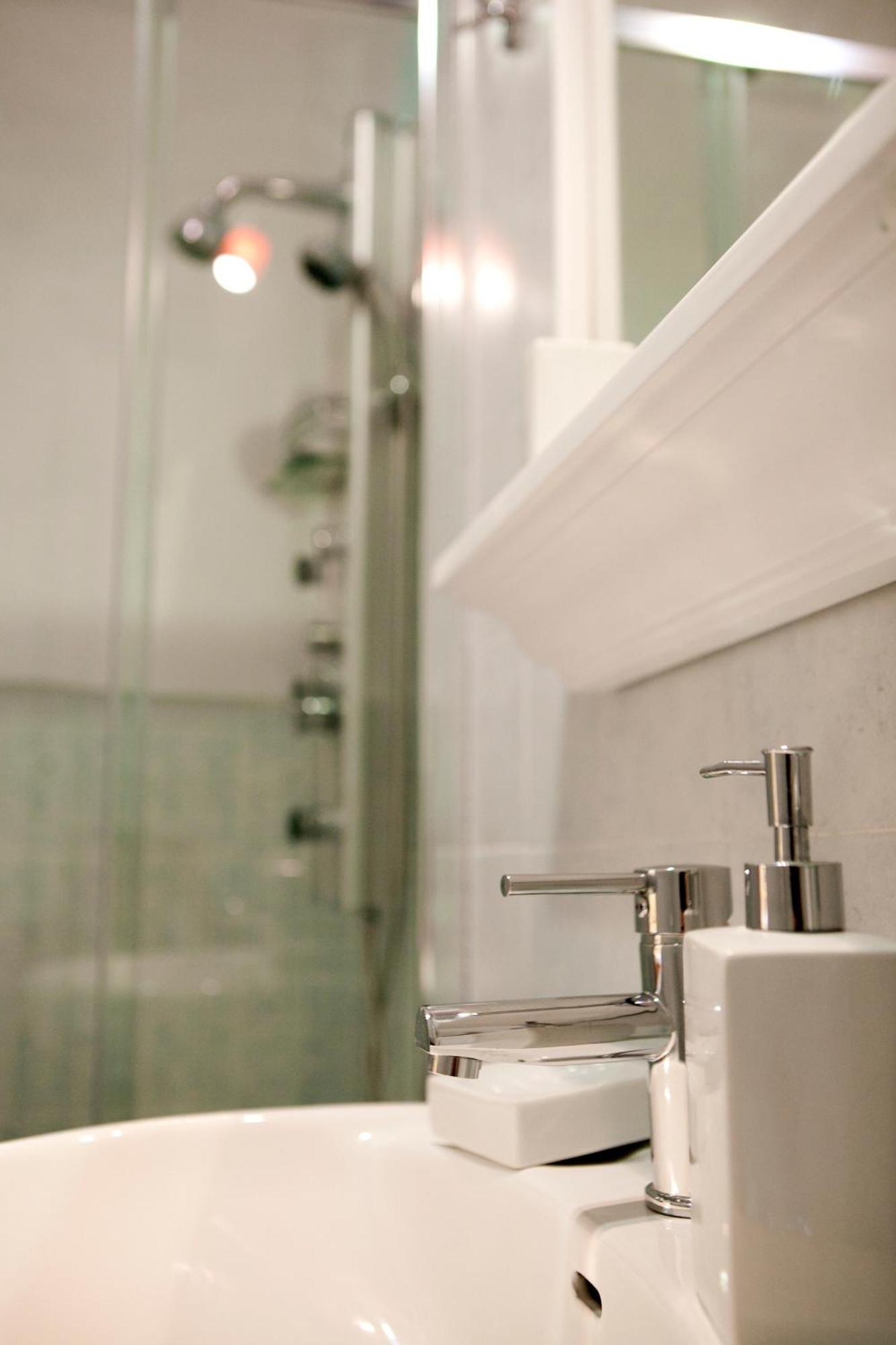 Bed and Breakfast Domus Salentina Leverano Exterior foto