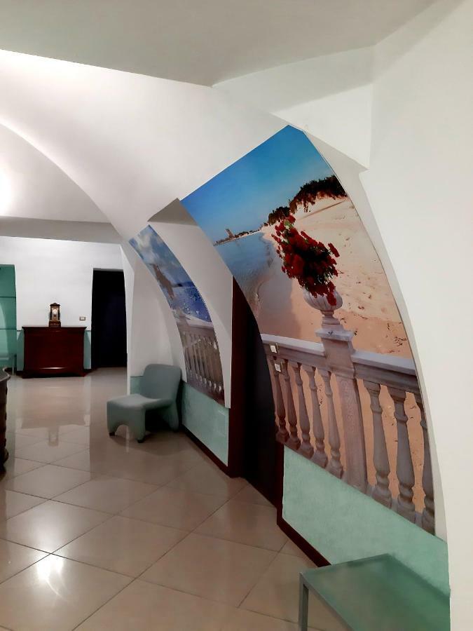 Bed and Breakfast Domus Salentina Leverano Exterior foto